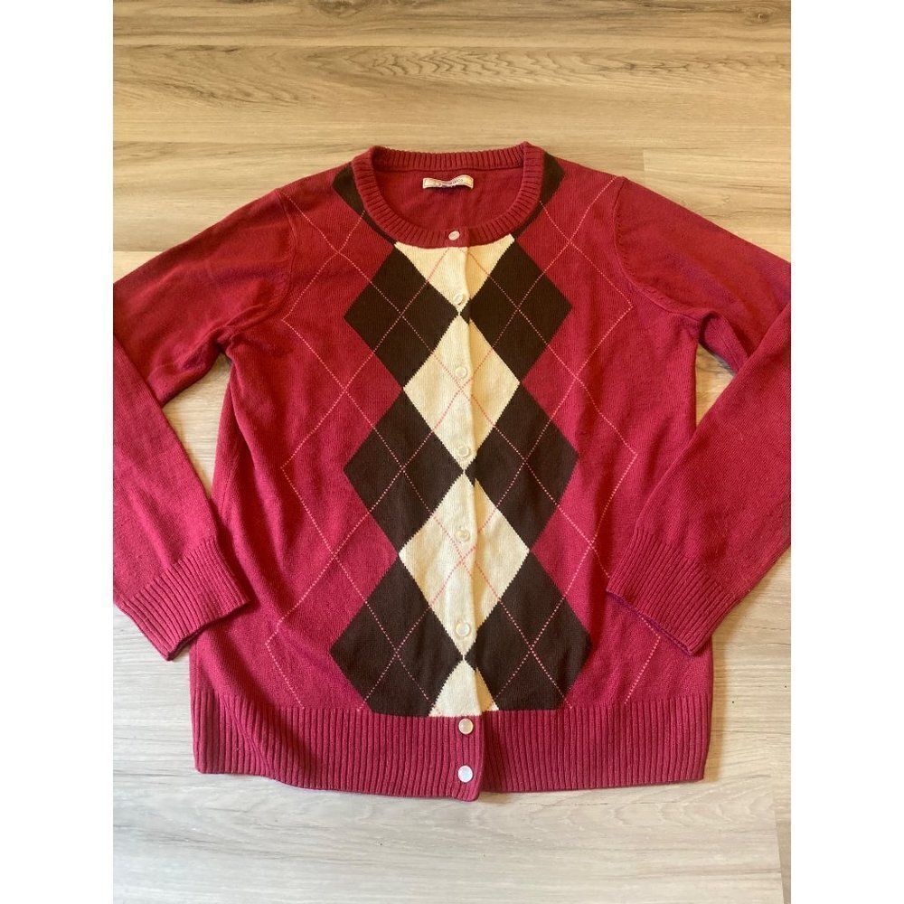 G.H. Bass & Co., women's red argyle button front long sleeve cardigan size med